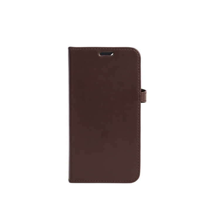 BUFFALO Wallet Leather Brown 3 Cardpockets iPhone 13 in de groep SMARTPHONE & TABLETS / Mobielbescherming / Apple / iPhone 13 / Wallet Case bij TP E-commerce Nordic AB (C00185)