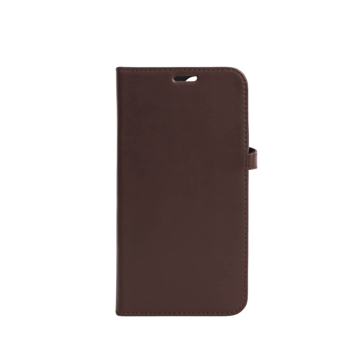 BUFFALO Wallet Leather Brown 3 Cardpockets iPhone 13 Pro Max in de groep SMARTPHONE & TABLETS / Mobielbescherming / Apple / iPhone 13 Pro Max / Wallet Case bij TP E-commerce Nordic AB (C00189)