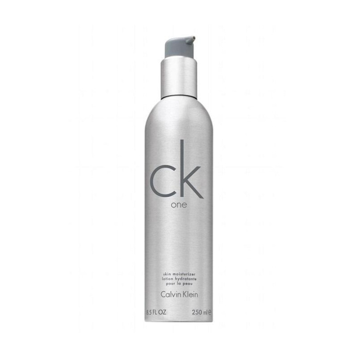 Calvin Klein CK One Skin Moisturizer 250ml in de groep BEAUTY & HEALTH / Huidsverzorging / Lichaamsverzorging / Body lotion bij TP E-commerce Nordic AB (C04108)