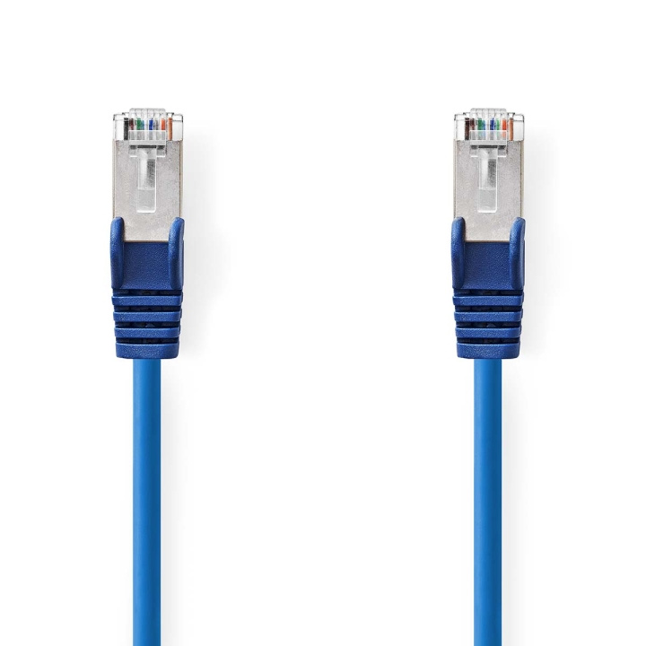 Nedis CAT5e Netwerkkabel | SF/UTP | RJ45 Male | RJ45 Male | 0.50 m | Rond | PVC | Blauw | Envelop in de groep COMPUTERS & RANDAPPARATUUR / Computerkabels / Netwerkkabels / Cat5e bij TP E-commerce Nordic AB (C07111)