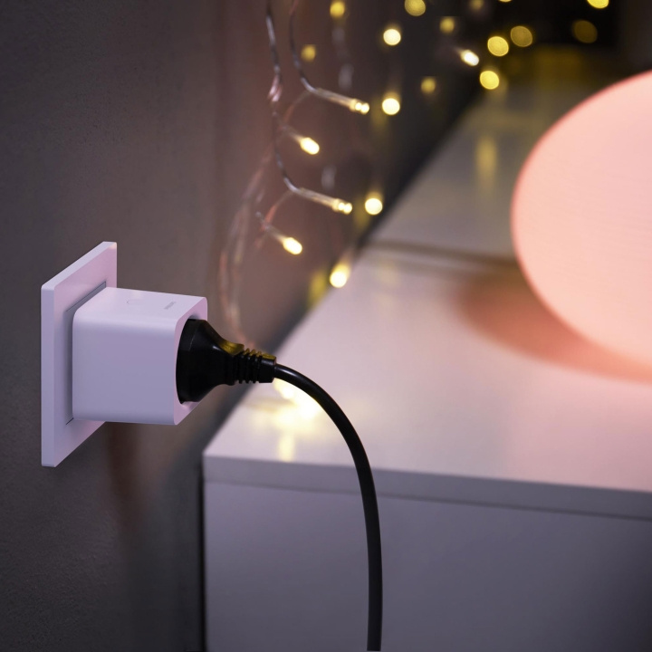 Philips Hue Smart plug in de groep HUISHOUDEN & TUIN / Elektriciteit & Verlichting / Elektrische installatie / Wandcontactdozen bij TP E-commerce Nordic AB (C08595)