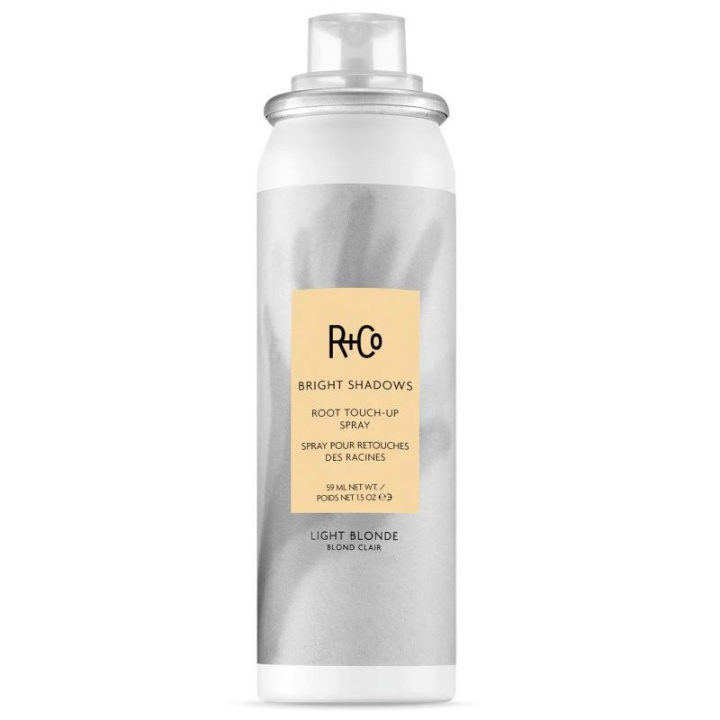R+Co Bright Shadows Root Touch-Up Spray Light Blonde 59ml in de groep BEAUTY & HEALTH / Haar & Styling / Hair styling / Volumepoeder bij TP E-commerce Nordic AB (C13344)