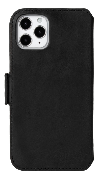 Krusell iPhone 12 Pro Max PhoneWallet Leather, Black in de groep SMARTPHONE & TABLETS / Mobielbescherming / Apple / IPL en laser / Wallet Case bij TP E-commerce Nordic AB (C14209)