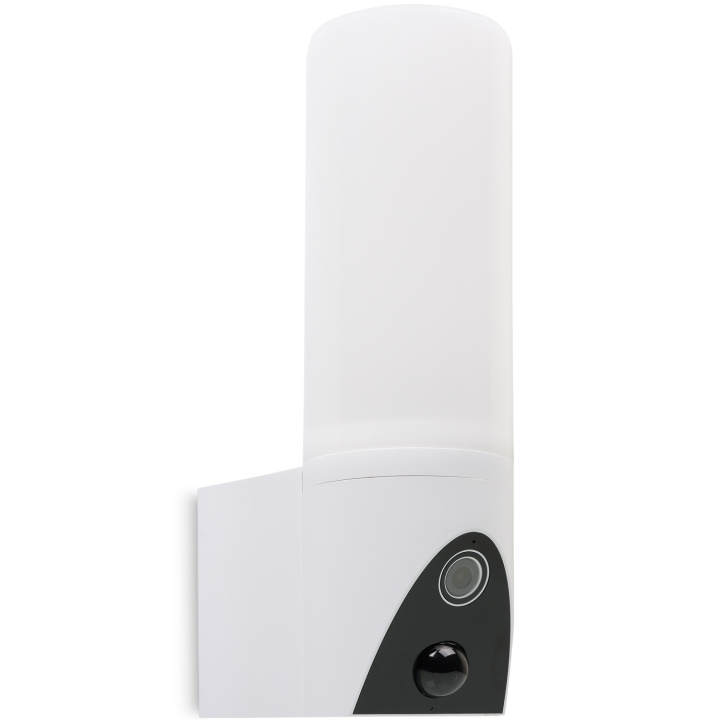 Smartwares IP-camera met verlichting 2K Google & Alexa comp in de groep HUISHOUDEN & TUIN / Alarm & Beveiliging / Beveiligingscamera\'s / Digitaal (netwerk) / Buitencamera\'s bij TP E-commerce Nordic AB (C15258)