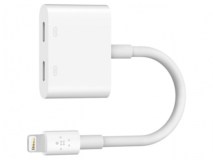 Belkin 3,5 mm Audio + Laddare Adapter in de groep SMARTPHONE & TABLETS / Opladers & Kabels / Adapters bij TP E-commerce Nordic AB (C18825)