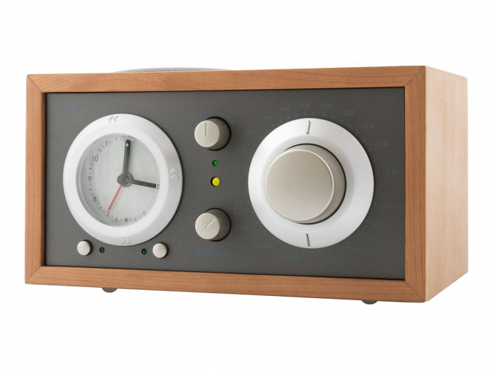 Tivoli Audio Model Three BT USB Cherry/Taupe in de groep HOME ELECTRONICS / Audio & Beeld / Thuisbioscoop, Hifi en Draagbaar / Radio & Wekkers / Wekkerradio bij TP E-commerce Nordic AB (C19760)