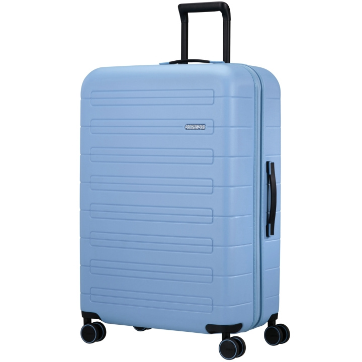 American Tourister Novastream Resväska Exp 77 Pastel Blue in de groep SPORT, VRIJE TIJD & HOBBY / Reisaccessoires / Koffers bij TP E-commerce Nordic AB (C22098)