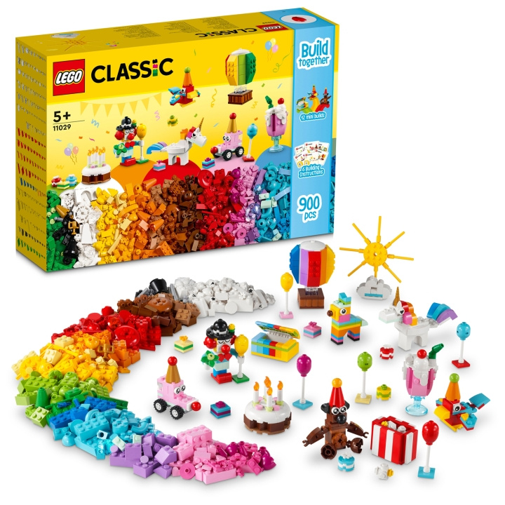 LEGO Kreativ festlåda 11029 in de groep SPEELGOED, KINDER- & BABYPRODUCTEN / Speelgoed / Bouwspeelgoed / Lego bij TP E-commerce Nordic AB (C24964)