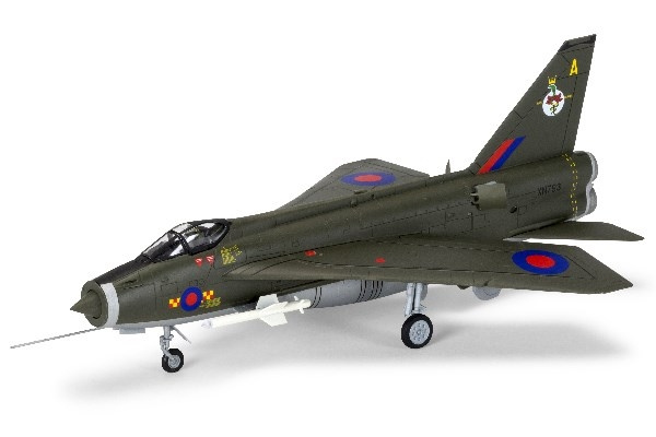 AIRFIX English Electric Lightning F.2A, 1:72 hanging gift in de groep SPORT, VRIJE TIJD & HOBBY / Hobby / Kunststof modellen / Vliegtuigen/helikopters bij TP E-commerce Nordic AB (C29600)