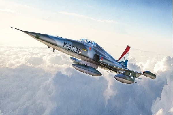 ITALERI 1:72 F-5A Freedom Fighter in de groep SPORT, VRIJE TIJD & HOBBY / Hobby / Kunststof modellen / Vliegtuigen/helikopters bij TP E-commerce Nordic AB (C29794)