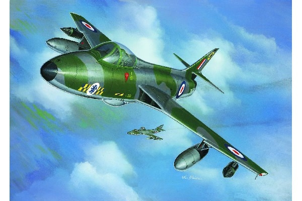 Revell Hawker Hunter FGA.9 in de groep SPORT, VRIJE TIJD & HOBBY / Hobby / Kunststof modellen / Vliegtuigen/helikopters bij TP E-commerce Nordic AB (C29918)