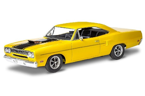 Revell 1970 Plymouth Roadrunner in de groep SPORT, VRIJE TIJD & HOBBY / Hobby / Kunststof modellen / Auto\'s bij TP E-commerce Nordic AB (C29993)