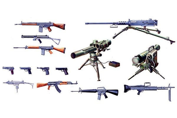 ITALERI Modern lätta vapenset in de groep SPORT, VRIJE TIJD & HOBBY / Hobby / Kunststof modellen / Badkuip bij TP E-commerce Nordic AB (C30527)