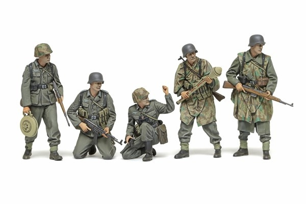 TAMIYA 1/35 German Infantry Set (Late WWII) in de groep SPORT, VRIJE TIJD & HOBBY / Hobby / Kunststof modellen / Figuren bij TP E-commerce Nordic AB (C31741)