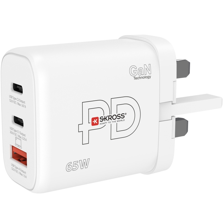 SKROSS Power Charger UK mfl. 2xUSB-C PD + 1xUSB-A GaN 65W in de groep HUISHOUDEN & TUIN / Elektriciteit & Verlichting / Reisadapters bij TP E-commerce Nordic AB (C33812)