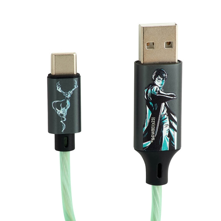 Harry Potter USB A till C Light-Up 1,2m Patronus in de groep SMARTPHONE & TABLETS / Opladers & Kabels / Kabels / Kabels Type C bij TP E-commerce Nordic AB (C34659)