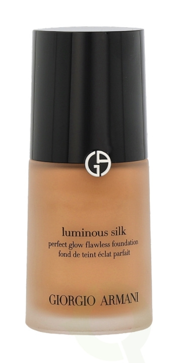 Armani Luminous Silk Foundation 30 ml 5.8 in de groep BEAUTY & HEALTH / Makeup / Make-up gezicht / Foundation bij TP E-commerce Nordic AB (C41225)