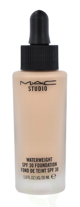 MAC Studio Waterweight Foundation SPF30 30 ml NC20 in de groep BEAUTY & HEALTH / Makeup / Make-up gezicht / Foundation bij TP E-commerce Nordic AB (C41694)