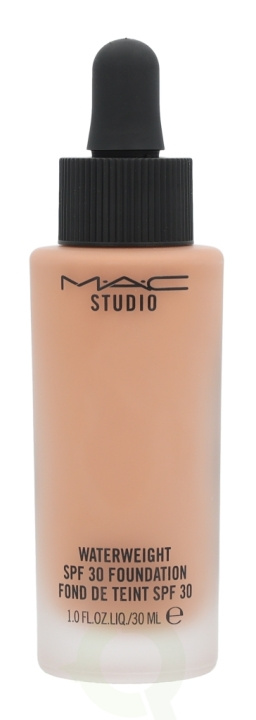 MAC Studio Waterweight Foundation SPF30 30 ml NW35 in de groep BEAUTY & HEALTH / Makeup / Make-up gezicht / Foundation bij TP E-commerce Nordic AB (C41708)