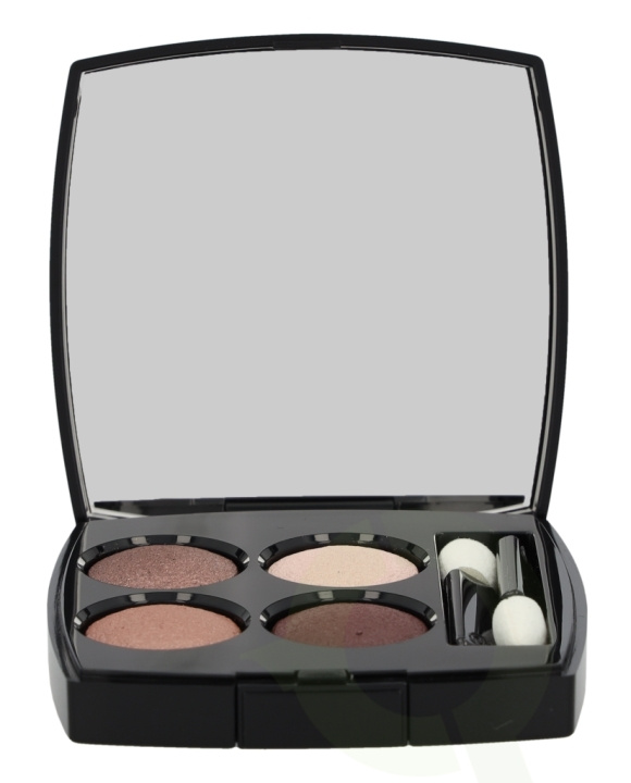 Chanel Les 4 Ombres Multi Effect Quadra Eyeshadow 2 gr #226 Tisse Rivoli in de groep BEAUTY & HEALTH / Makeup / Ogen & Wenkbrauwen / Oogschaduw bij TP E-commerce Nordic AB (C42214)