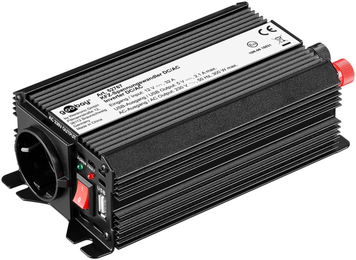 Goobay Spänningsomvandlare DC/AC (12 V - 230 V/300 W) USB omvandlar 12 V DC till 230 V AC in de groep HUISHOUDEN & TUIN / Elektriciteit & Verlichting / Spanning converters bij TP E-commerce Nordic AB (C44040)