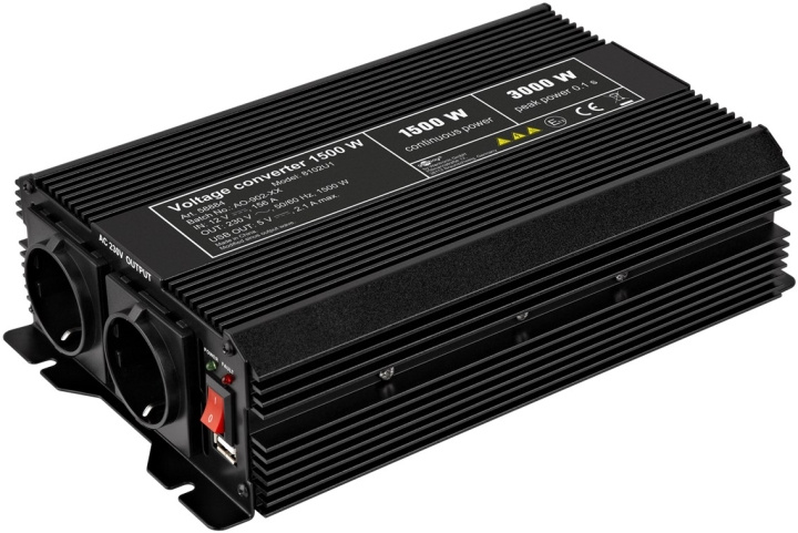 Goobay Spänningsomvandlare DC/AC (12V-230V / 1500W) omvandlar 12 V DC till 230 V AC in de groep HUISHOUDEN & TUIN / Elektriciteit & Verlichting / Spanning converters bij TP E-commerce Nordic AB (C44067)