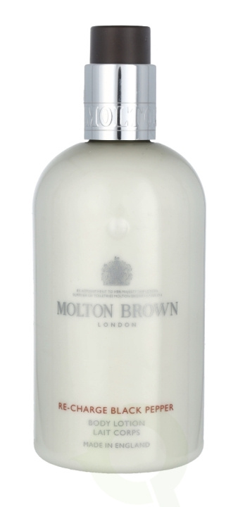 Molton Brown M.Brown Re-Charge Black Pepper Body Lotion 300 ml in de groep BEAUTY & HEALTH / Huidsverzorging / Lichaamsverzorging / Body lotion bij TP E-commerce Nordic AB (C44731)