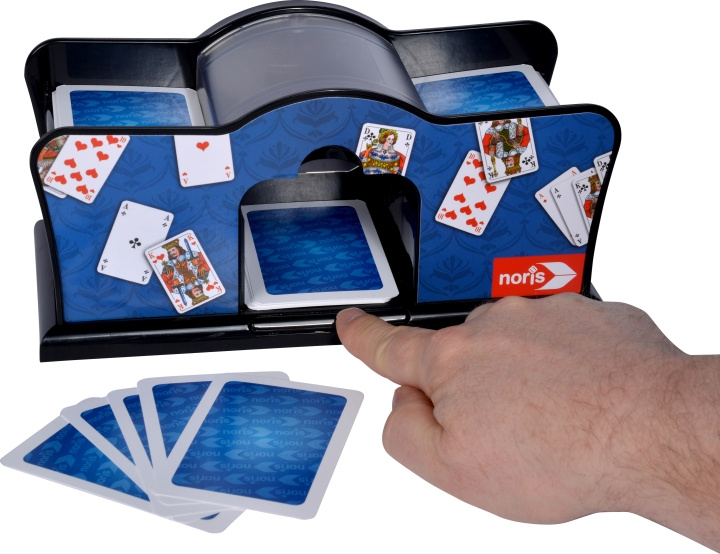 Simba Dickie Noris Card Shuffler -elektroninen kortinsekoittaja in de groep SPORT, VRIJE TIJD & HOBBY / Leuke dingen / Handige spullen bij TP E-commerce Nordic AB (C47186)