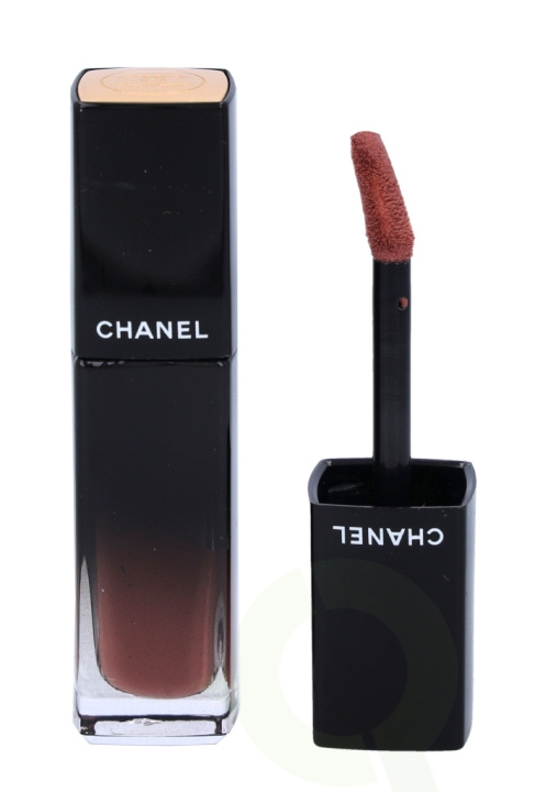 Chanel Rouge Allure Laque Ultrawear Shine Liquid Lip Colour 5.5 ml #62 Still in de groep BEAUTY & HEALTH / Makeup / Lippen / Lippenstift bij TP E-commerce Nordic AB (C49726)
