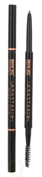 Anastasia Beverly Hills Brow Wiz 0.09 g Strawburn in de groep BEAUTY & HEALTH / Makeup / Ogen & Wenkbrauwen / Wenkbrauwpotloden bij TP E-commerce Nordic AB (C49838)