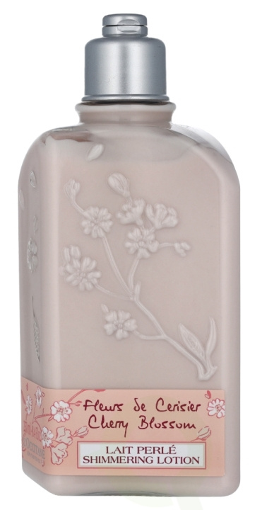 L\'Occitane Cherry Blossom Shimmering Lotion 250 ml in de groep BEAUTY & HEALTH / Huidsverzorging / Lichaamsverzorging / Body lotion bij TP E-commerce Nordic AB (C52631)