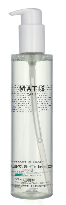Matis Perfect-Light Essence 200 ml in de groep BEAUTY & HEALTH / Huidsverzorging / Gezicht / Gezichtscrèmes bij TP E-commerce Nordic AB (C53639)