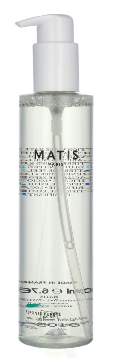 Matis Perfect-Light Essence 200 ml in de groep BEAUTY & HEALTH / Huidsverzorging / Gezicht / Dagcrème bij TP E-commerce Nordic AB (C53639)
