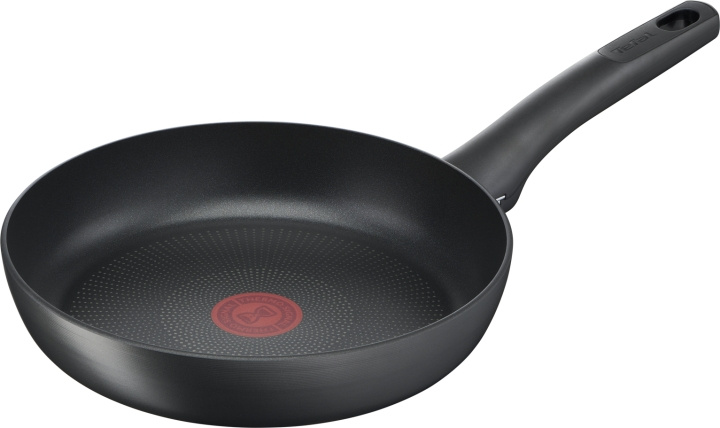 Tefal Ultimate -stekpanna 24 cm, svart. in de groep HUISHOUDEN & TUIN / Keukengerei / Koekenpannen bij TP E-commerce Nordic AB (C55255)