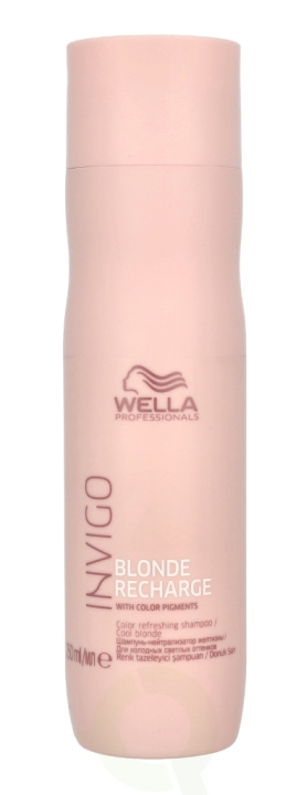 Wella Invigo - Blonde Recharge Color Refr. Shampoo 250 ml Cool Blonde in de groep BEAUTY & HEALTH / Haar & Styling / Haarverzorging / Shampoo bij TP E-commerce Nordic AB (C56898)