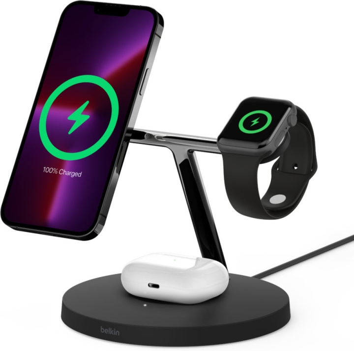 Belkin BoostCharge Pro 3-i-1 trådlös laddningsstation med MagSafe, svart in de groep SMARTPHONE & TABLETS / Opladers & Kabels / Draadloze Qi-oplader bij TP E-commerce Nordic AB (C57795)