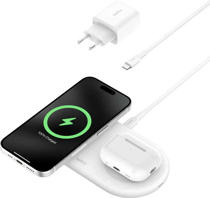 Belkin BoostCharge Pro 2-i-1 Qi2 laddningsplatta, vit in de groep SMARTPHONE & TABLETS / Opladers & Kabels / Draadloze Qi-oplader bij TP E-commerce Nordic AB (C58924)