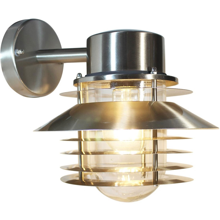 Llitt Stig Down Väggarmatur E27-sockel IP44 Aluminium in de groep HUISHOUDEN & TUIN / Elektriciteit & Verlichting / Buitenverlichting / Buitenwandlamp / Buitenwandlamp zonder sensor bij TP E-commerce Nordic AB (C62124)