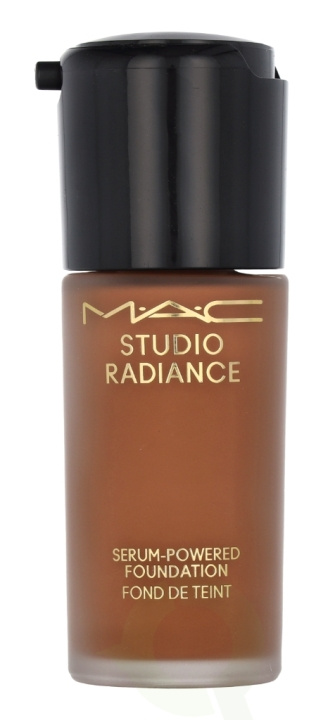 MAC Studio Radiance Serum-Powered Foundation 30 ml #NC50 in de groep BEAUTY & HEALTH / Makeup / Make-up gezicht / Foundation bij TP E-commerce Nordic AB (C63982)