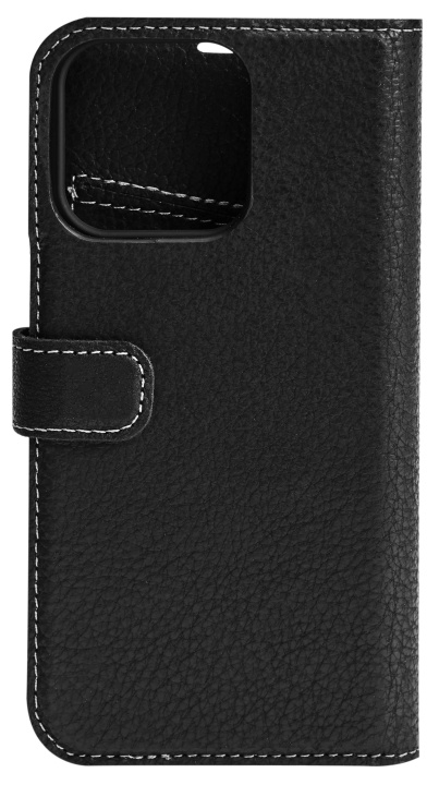 Essentials iPhone 13 Pro leather wallet, detachable, Black in de groep SMARTPHONE & TABLETS / Mobielbescherming / Apple / iPhone 13 Pro bij TP E-commerce Nordic AB (C65011)