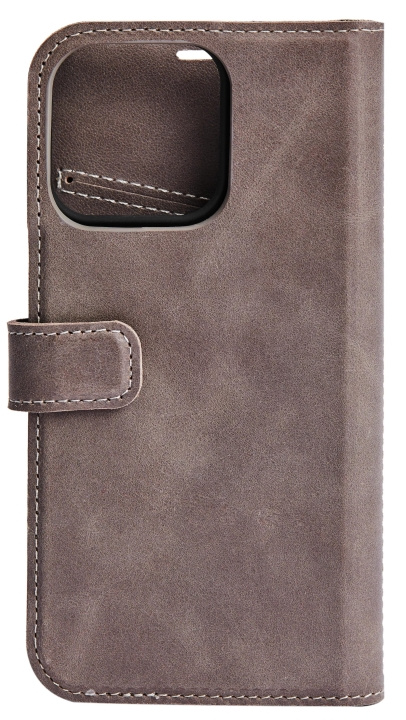 Essentials iPhone 13 Pro leather wallet, detachable, Grey in de groep SMARTPHONE & TABLETS / Mobielbescherming / Apple / iPhone 13 Pro bij TP E-commerce Nordic AB (C65013)