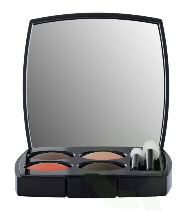 Chanel Les 4 Ombres Multi Effect Quadra Eyeshadow 2 g #204 Tisse Vendome in de groep BEAUTY & HEALTH / Makeup / Ogen & Wenkbrauwen / Oogschaduw bij TP E-commerce Nordic AB (C65613)