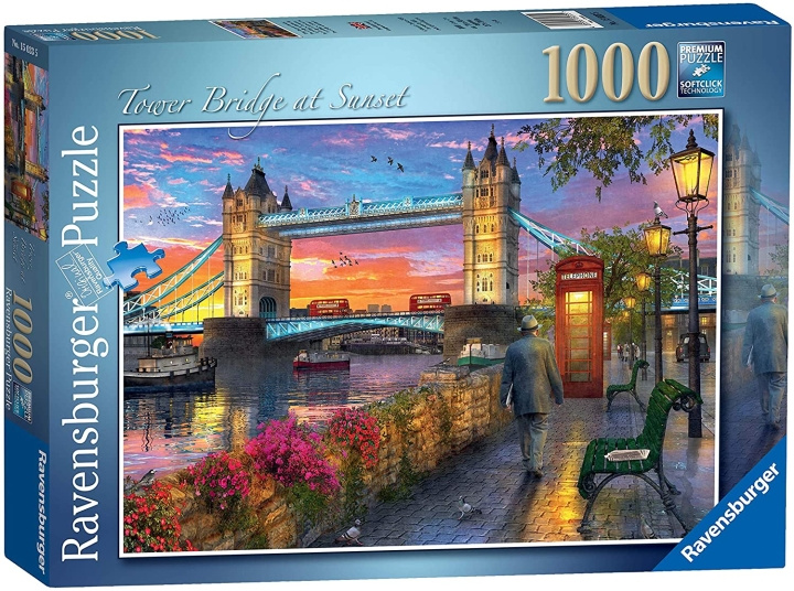 Ravensburger Tower Bridge bij zonsondergang 1000p (10215033) in de groep SPORT, VRIJE TIJD & HOBBY / Hobby / Puzzel bij TP E-commerce Nordic AB (C85450)