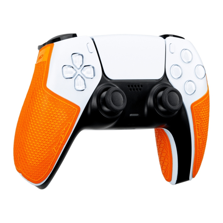 LIZARD SKINS DSP Controller Grip voor PlayStation 5 - Mandarijn in de groep HOME ELECTRONICS / Spelconsoles en accessoires / Sony PlayStation 5 / Accessoires bij TP E-commerce Nordic AB (C93379)