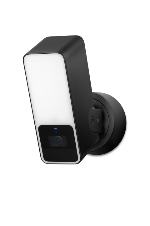 Eve Home Eve - Outdoor Cam - Beveiligde schijnwerpercamera met Apple HomeKit Secure Video-technologie in de groep HUISHOUDEN & TUIN / Alarm & Beveiliging / Beveiligingscamera\'s / Digitaal (netwerk) / Buitencamera\'s bij TP E-commerce Nordic AB (C96885)