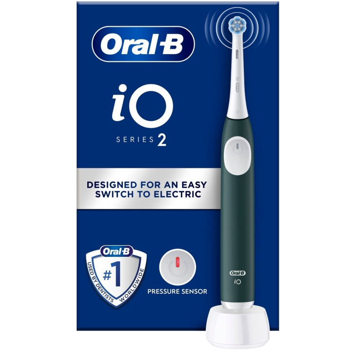 Oral B Eltandborste iO2 Series Forest Green in de groep BEAUTY & HEALTH / Mondverzorging / Elektrische tandenborstels bij TP E-commerce Nordic AB (D16506)