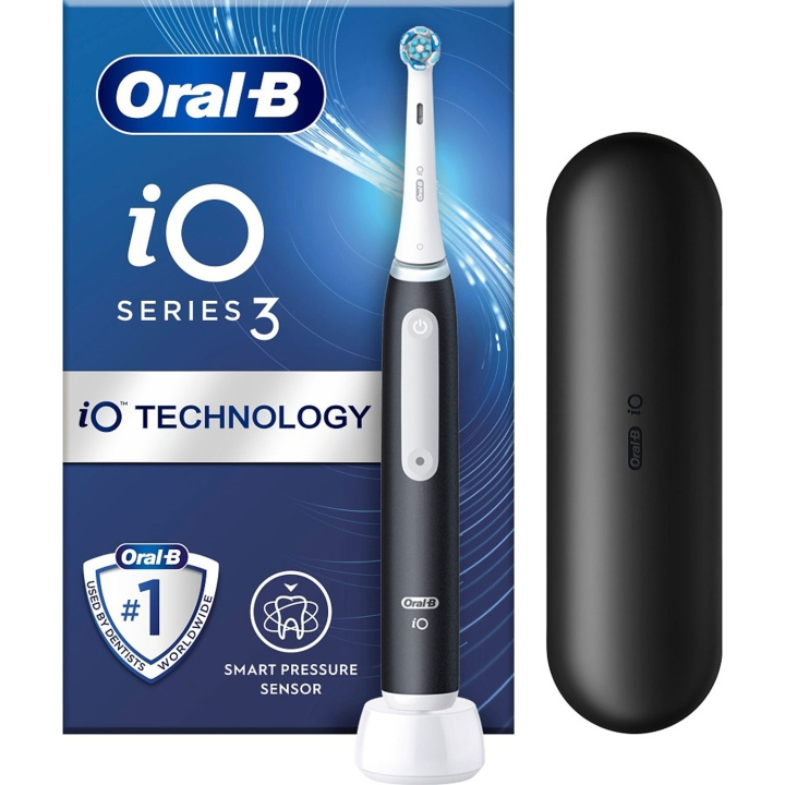 Oral B Eltandborste iO3 Black + TC in de groep BEAUTY & HEALTH / Mondverzorging / Elektrische tandenborstels bij TP E-commerce Nordic AB (D18192)