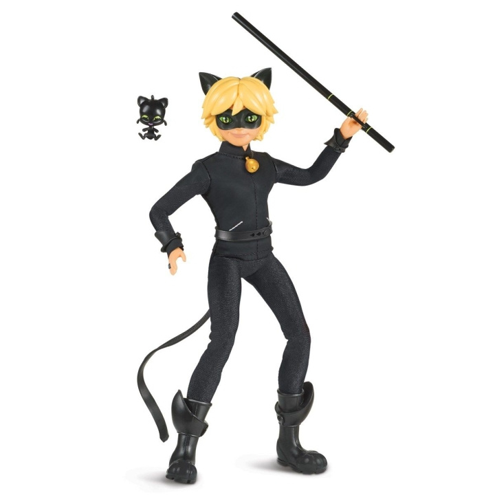 Miraculous Core modepop - Cat Noir (60-50002) in de groep SPEELGOED, KINDER- & BABYPRODUCTEN / Speelgoed / Docks & Accessoires bij TP E-commerce Nordic AB (D18987)