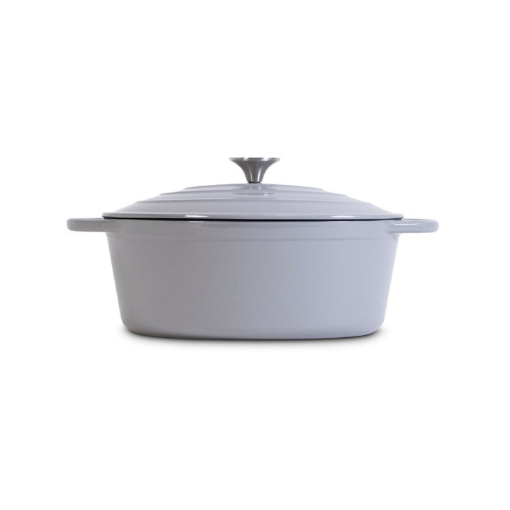 Sobczyk Geëmailleerde gietijzeren ovale pan - 30x22,5cm in de groep HUISHOUDEN & TUIN / Keukengerei / Ovenschalen bij TP E-commerce Nordic AB (D19575)