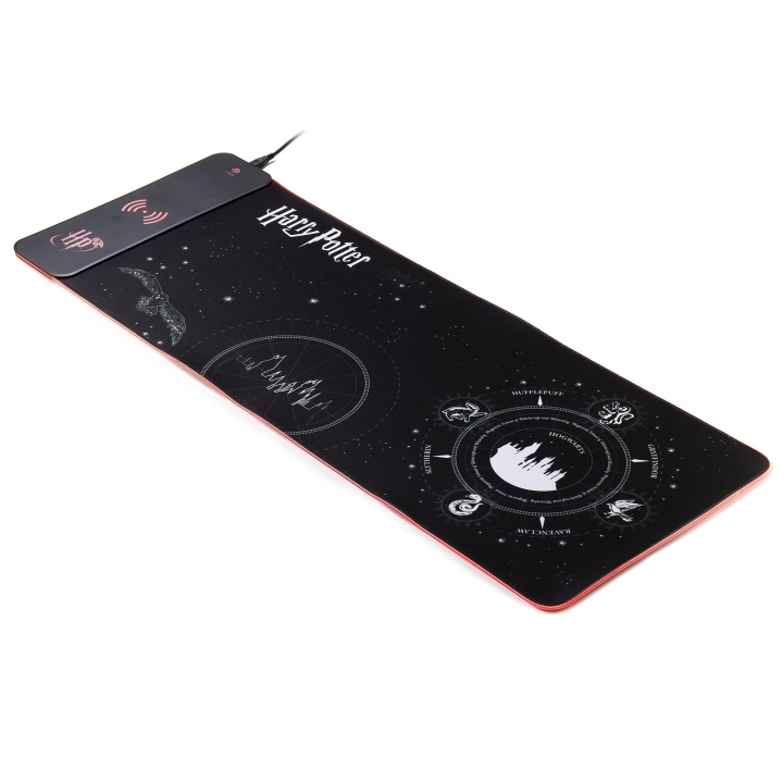 Numskull Harry Potter - Extra grote game-mat & mobiele oplader in de groep COMPUTERS & RANDAPPARATUUR / GAMING / Gaming accessoires bij TP E-commerce Nordic AB (D20396)